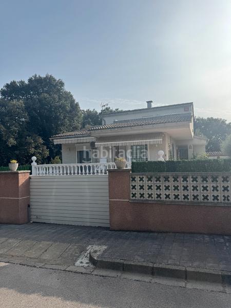 Foto ce87c393-a57a-4328-9c6a-a347350c9634. Chalet casa unifamiliar con piscina, garaje y espacios exteriores para disfrutar todo el año – mas pau () en Avinyonet de Puigventós