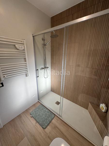 Foto dd5f5d45-4417-4777-9bba-56bbb4501449. Chalet casa unifamiliar con piscina, garaje y espacios exteriores para disfrutar todo el año – mas pau () en Avinyonet de Puigventós