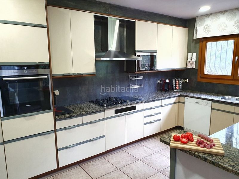 Foto 1e088b7a-bc5e-4f93-be12-40a2a9842b90. Xalet amb calefacció aparcament piscina a Roca Grossa Lloret de Mar