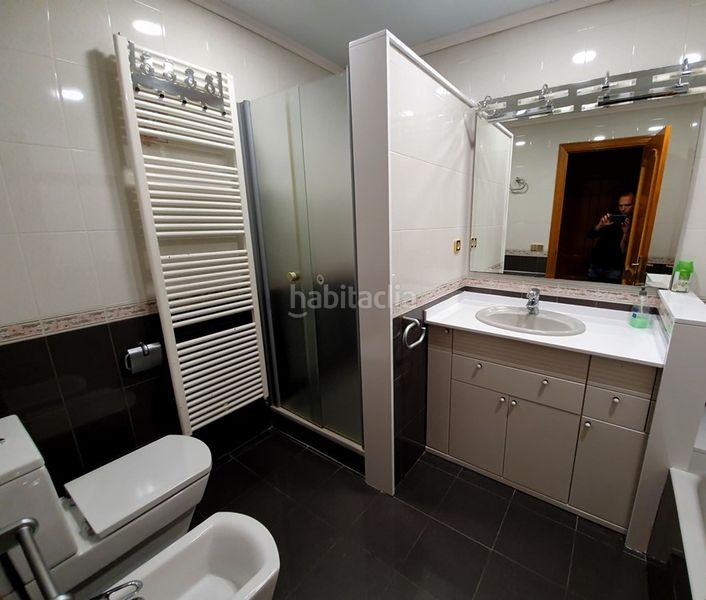 Foto a30e431d-6bfe-4b05-8d54-d4421568b888. Xalet amb calefacció aparcament piscina a Roca Grossa Lloret de Mar