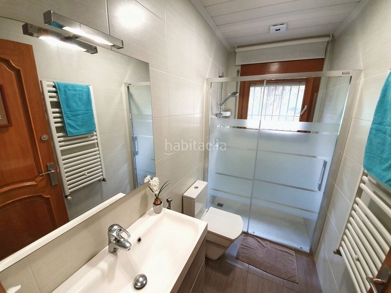 Foto beabfd1d-02d5-4d93-9af5-b077bf4b66e2. Xalet amb calefacció aparcament piscina a Roca Grossa Lloret de Mar