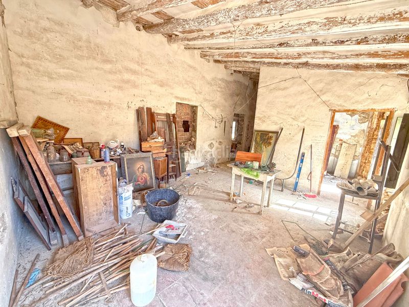 Foto 62e15b9e-047d-49e6-8f7b-76f840ddff3c. Casa adossada a Sant Climent Sescebes