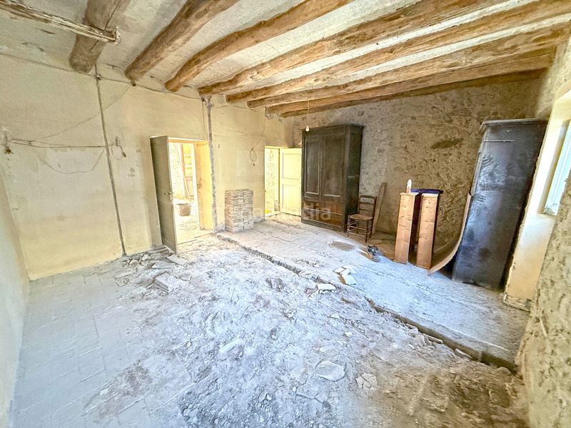 Foto da2c5f05-d03b-4676-8a72-970dbe11e983. Casa adossada a Sant Climent Sescebes