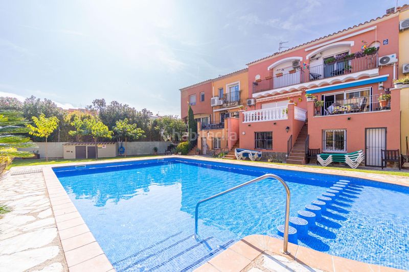 Foto c1d6fbf6-8dea-4247-b8ec-b71d5754cccd. Casa adossada amb calefacció piscina a Muga - Gran Reserva - Badia Empuriabrava