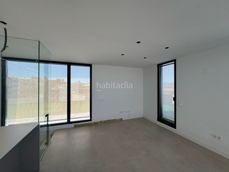 Foto c58e9e22-d3ef-4959-85c4-50340ebb43e7. Dúplex a passatge de l’escola 10p a Taradell