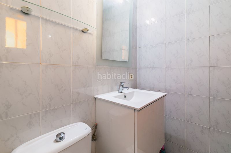 Foto 0972feb8-a1eb-4356-9a8d-6c44f92be0c7. Casa adossada amb calefacció aparcament a Peralada