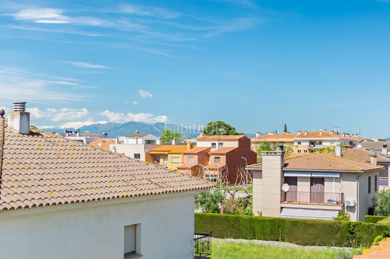 Foto cd8c1ddc-b6a8-4687-9c50-7db79ce98858. Casa adossada amb calefacció aparcament a Peralada
