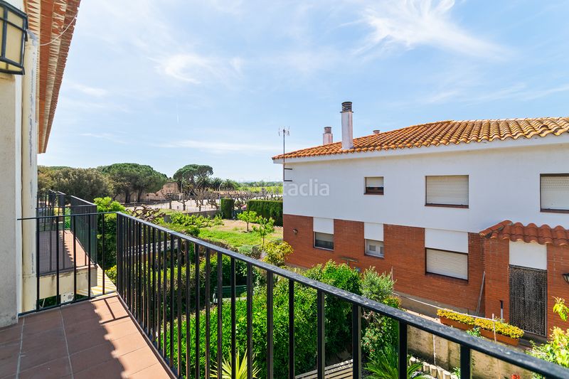 Foto d38b6a8c-0bdf-4de3-99e5-38f1e63ab78c. Casa adossada amb calefacció aparcament a Peralada