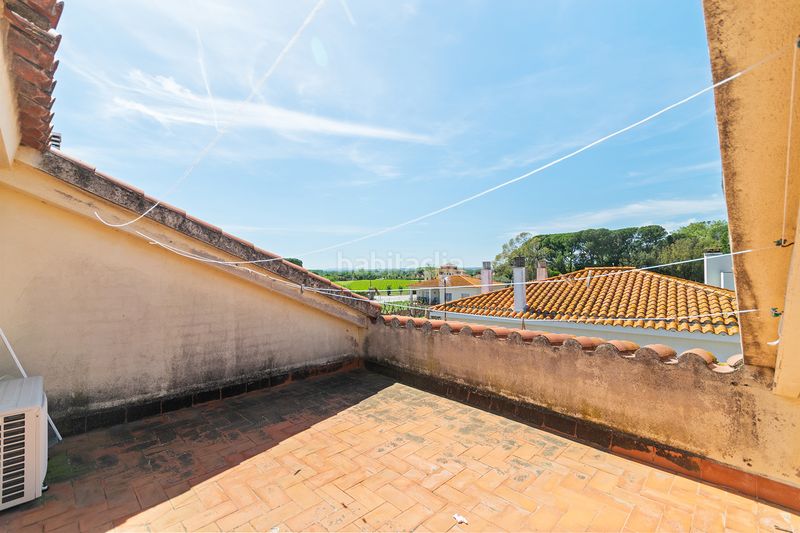 Foto e85ccd58-3289-4db1-9ee4-7d228deacf13. Casa adossada amb calefacció aparcament a Peralada