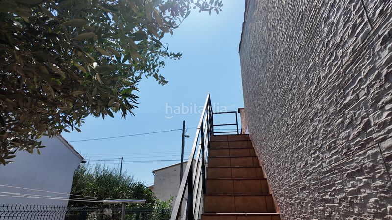 Foto f8a50c33-5b04-4f71-8130-e8fc52f0d647. Xalet amb xemeneia calefacció aparcament a Fortià