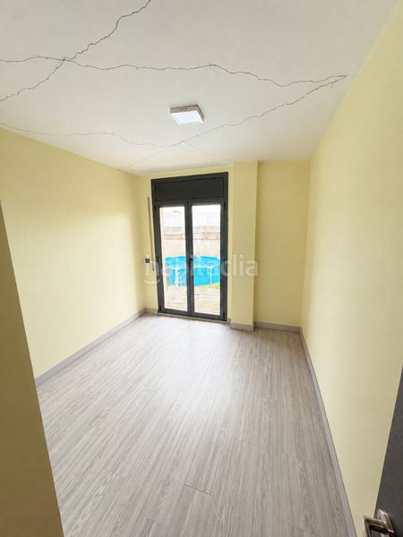 Foto 957acaa8-d304-4bfb-8915-1428c9c0849e. Flat with heating in Eixample Residencial Escala (L´)