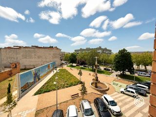 Flat  Plaça de la vila d'ordis 59. Amplio piso de 4 habitaciones en una de las mejores zonas de fig