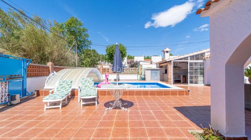 Foto 3a220941-009a-4b62-9ea9-430a1a291835. Maison avec chauffage piscine dans Carlit - Montseny Empuriabrava