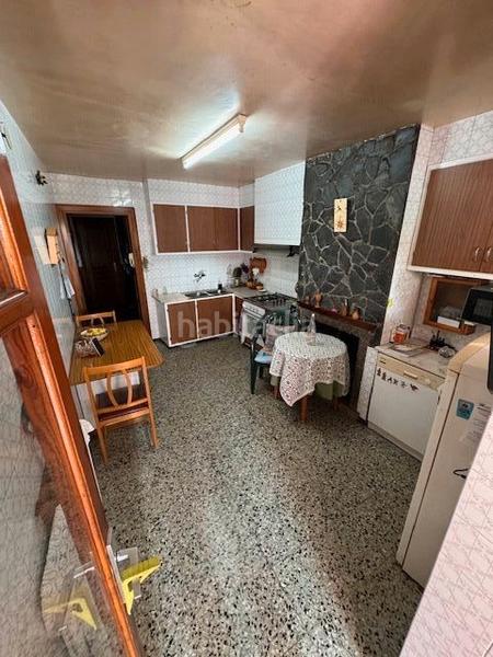 Foto bad543cc-433f-4a78-b45b-ae3dbaf15e7f. Casa en carrer de baix 6 casa en el centro de borrassa en Borrassà