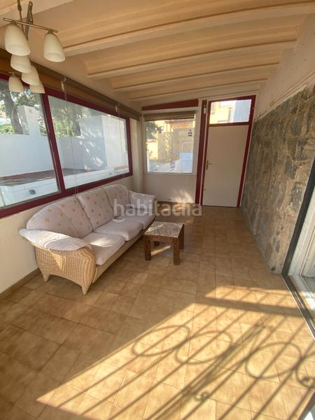 Foto e79c3984-ed44-4caa-a84c-f8f6d0e2e8a8. Casa  con vistas al mar a solo 50 metros de la playa de canyelles – en Roses