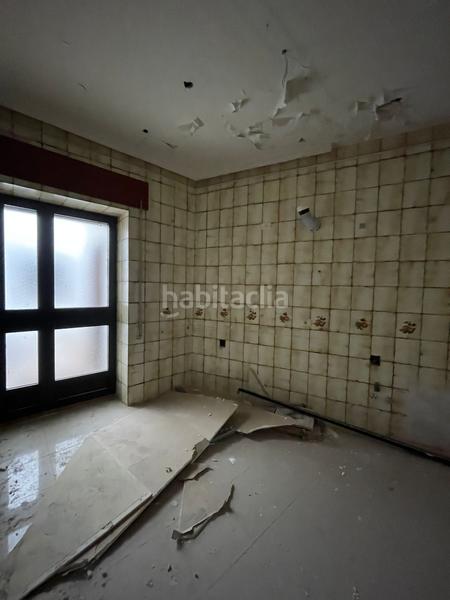 Foto f71febe2-d363-4396-a6e0-f06fc0ca9775. Piso amplio piso en alfonso viii en Centro Ciudad Plasencia