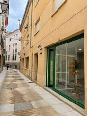 Local Comercial a Calle San Pedro 22