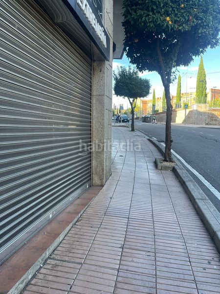 Foto ad70b6a9-e804-4c1c-8772-9b0605ec2538. Locale commerciale in avenida la salle 41 in Centro Ciudad Plasencia