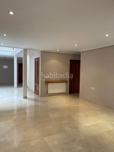 Foto 612ba630-9001-4122-971c-46181c8c6832. Casa en calle coria 19 casa con piscina en el centro en Plasencia
