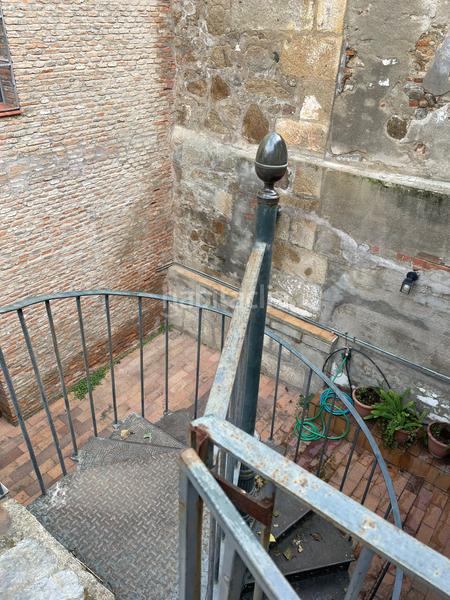 Foto 9e31293f-7151-42bc-957d-5dd7f6574933. Casa en calle coria 19 casa con piscina en el centro en Plasencia