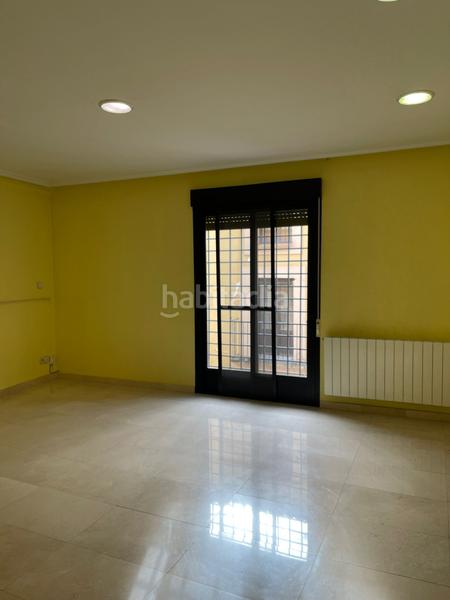 Foto d0a06202-e745-4160-ba1d-a737696aa8c8. Casa en calle coria 19 casa con piscina en el centro en Plasencia