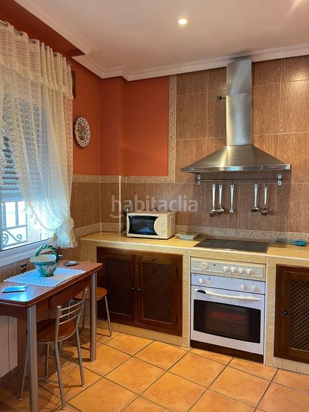 Foto 4066c21d-b7a7-4b7b-8079-57676e01d14e. Casa a calle las jaras 7 a Malpartida de Plasencia