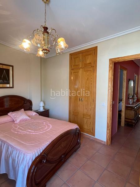 Foto 9a303459-17eb-4c9b-aaa1-2bb28b0474df. Casa a calle las jaras 7 a Malpartida de Plasencia