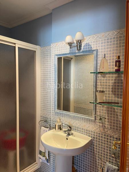 Foto cec2bb52-a16c-4847-a221-548eaa282602. Casa a calle las jaras 7 a Malpartida de Plasencia