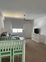 Affitto Appartamento in Calle manuel revilla castán 8. Piso en muy buen estado en miralvalle