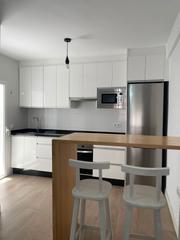 Location Appartement à Calle manuel revilla castán 8. Piso en muy buen estado en miralvalle