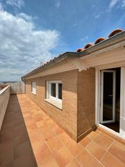 Miete Etagenwohnung  Calle hernán cortés 4. Atico con terraza