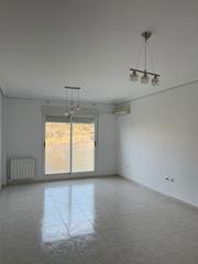 Affitto Appartamento  Avenida donantes de sangre. Luminoso piso con garaje y trastero