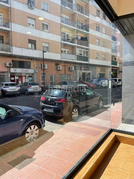 Foto 05b16195-4880-4322-b765-781a2553473c. Locale commerciale in avenida de la vera 18 in Centro Ciudad Plasencia