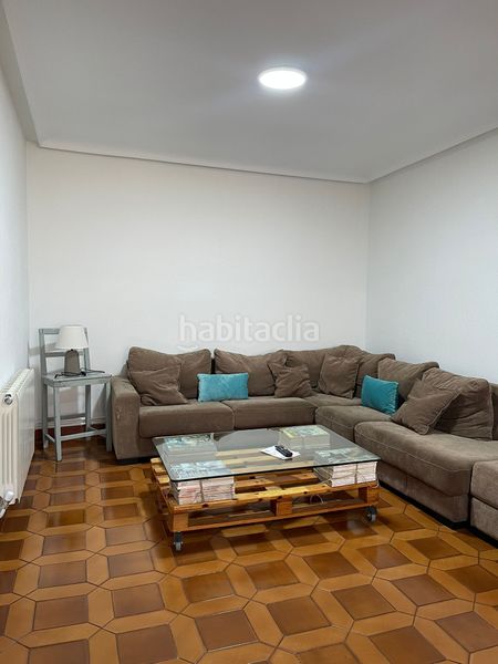 Foto 51f5cd0f-11da-44de-99f6-6d337ed43ed9. Rent flat in calle rey 2 in Centro Ciudad Plasencia