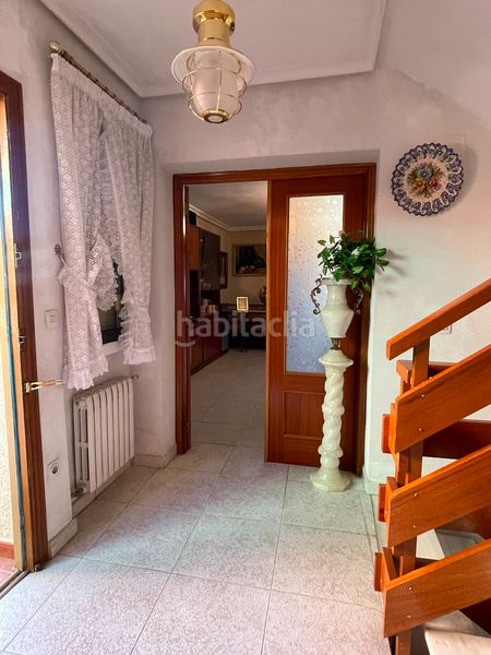 Foto c1a6f85a-fd27-4366-9db2-18b40ec305c1. Casa amb calefacció aparcament a Los Pinos - El Pilar Plasencia