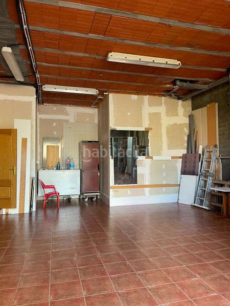 Foto 0b9763d6-ee32-44fb-a84d-525ce1110ab6. Miete geschäftsraum in Miralvalle - Av. Virgen del Puerto - La Data Plasencia