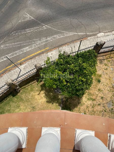 Foto 0d8175f9-a3ac-4a1a-a971-ccdd46fbc712. Casa amb xemeneia calefacció aparcament a Los Pinos - El Pilar Plasencia