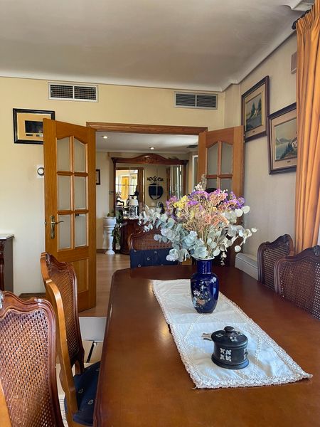 Foto 3d1f5039-b6d5-4eb5-a9dd-792ce68bb86c. Casa amb xemeneia calefacció aparcament a Los Pinos - El Pilar Plasencia