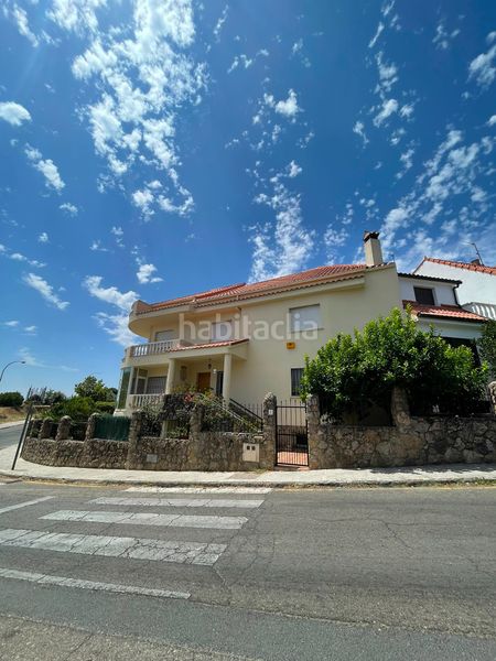 Foto 797a134e-8016-438f-a1a1-551ab9f5db2b. Casa amb xemeneia calefacció aparcament a Los Pinos - El Pilar Plasencia