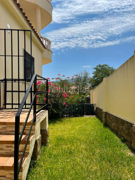 Foto d4f173ac-e911-45cf-909f-255dbc058aba. Casa amb xemeneia calefacció aparcament a Los Pinos - El Pilar Plasencia