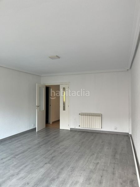 Foto 4409299f-bf61-46f7-bed7-d93262f835dd. Location appartement avec chauffage parking dans Los Pinos - El Pilar Plasencia