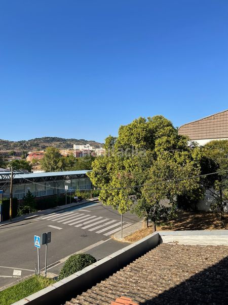 Foto 600e9df6-cd7d-498d-8329-2adfda706e70. Location appartement avec chauffage parking dans Los Pinos - El Pilar Plasencia