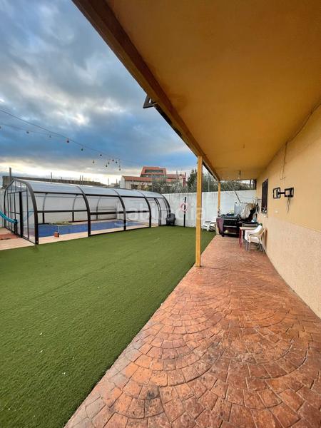 Foto 62d83929-26e3-4fae-9b5e-f3e2792698c7. Casa in n/a 25 in Malpartida de Plasencia