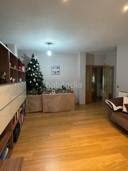 Foto 8b7df01f-2140-489d-9efb-508d410b7be9. Casa in n/a 25 in Malpartida de Plasencia