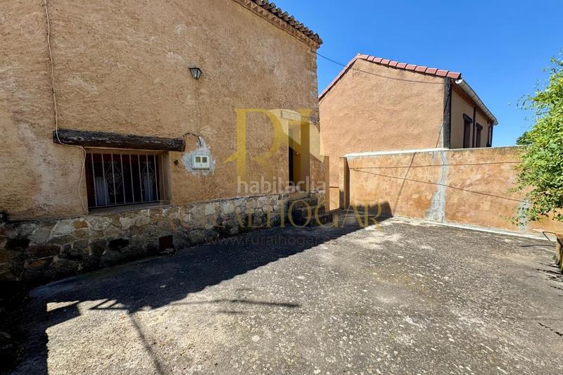 Foto 1a1c60bd-945b-4f9a-b3c0-fa84e10b8863. Casa en calle real 22 pradilla: casa de piedra completamente reformada lista para entrar a vivir!! en Prados Redondos