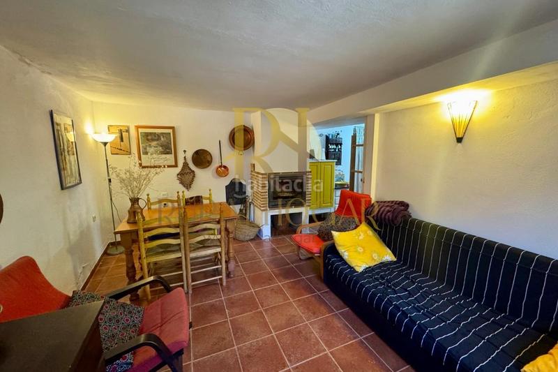 Foto 68fa6b42-b0e7-4683-b8d9-5001c6369812. Casa en calle real 22 pradilla: casa de piedra completamente reformada lista para entrar a vivir!! en Prados Redondos