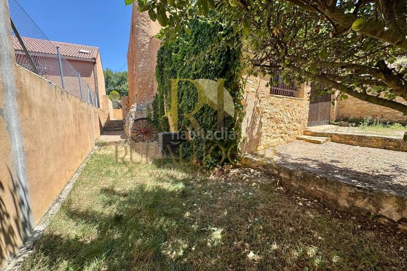 Foto 706e44f7-ac14-4b2c-b44b-ce21e472f672. Casa en calle real 22 pradilla: casa de piedra completamente reformada lista para entrar a vivir!! en Prados Redondos