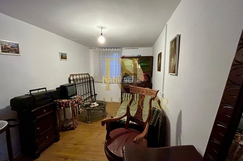 Foto 46a8af28-e71b-4457-a9c6-1468f92bb5c1. Casa a calle el cueto 25 a Ardón