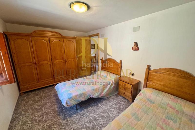 Foto 5cbc20fe-8ecb-41dd-a93d-81e6e357bb78. Casa a calle fuente 12 a Prados Redondos