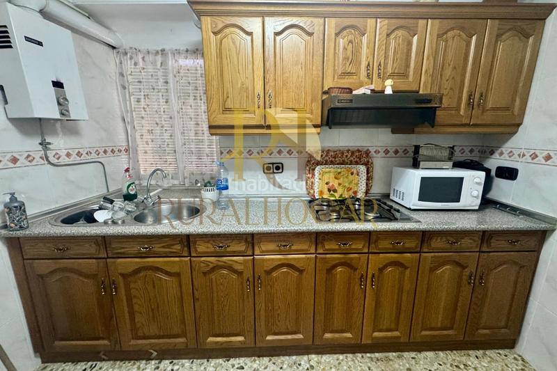 Foto ec5d0f52-f391-4fba-b962-38fd787ddef0. Casa a calle fuente 12 a Prados Redondos